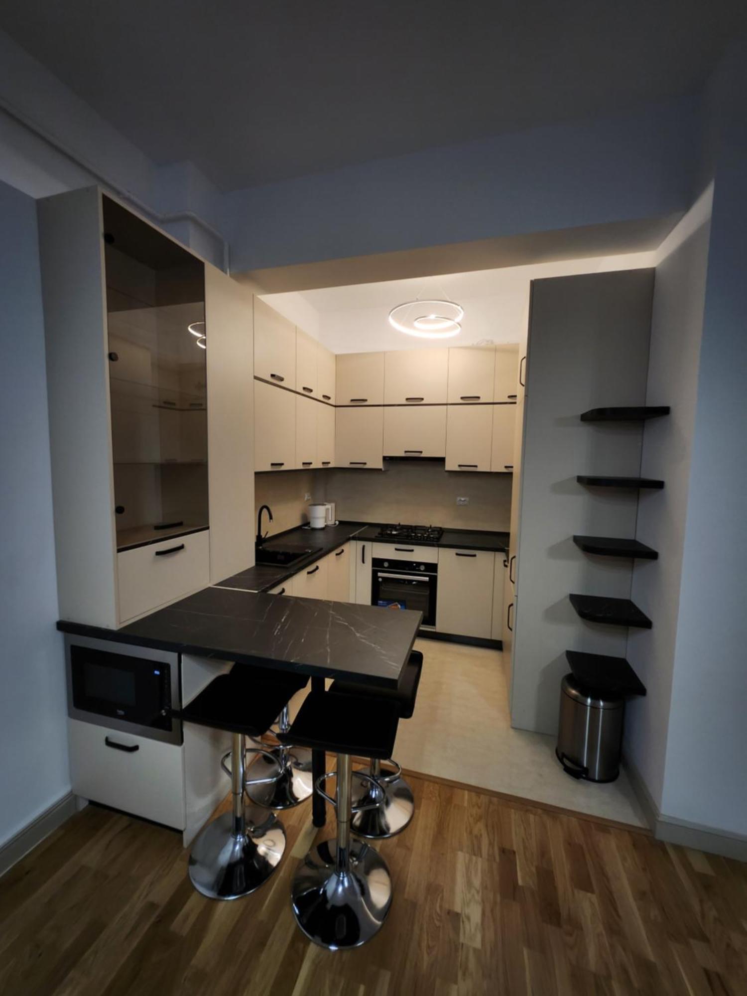 Near Airport 2 Rooms Apartments In Himson Iasi Exterior photo